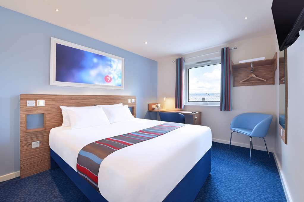 Travelodge Tunbridge Wells Habitación foto